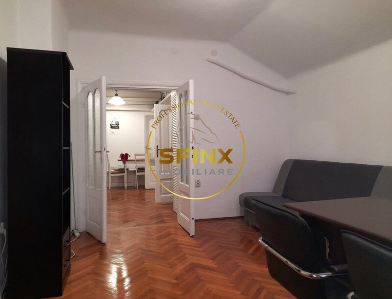 Hala Traian, vila, 3 camere semidecomandate la prima inchiriere